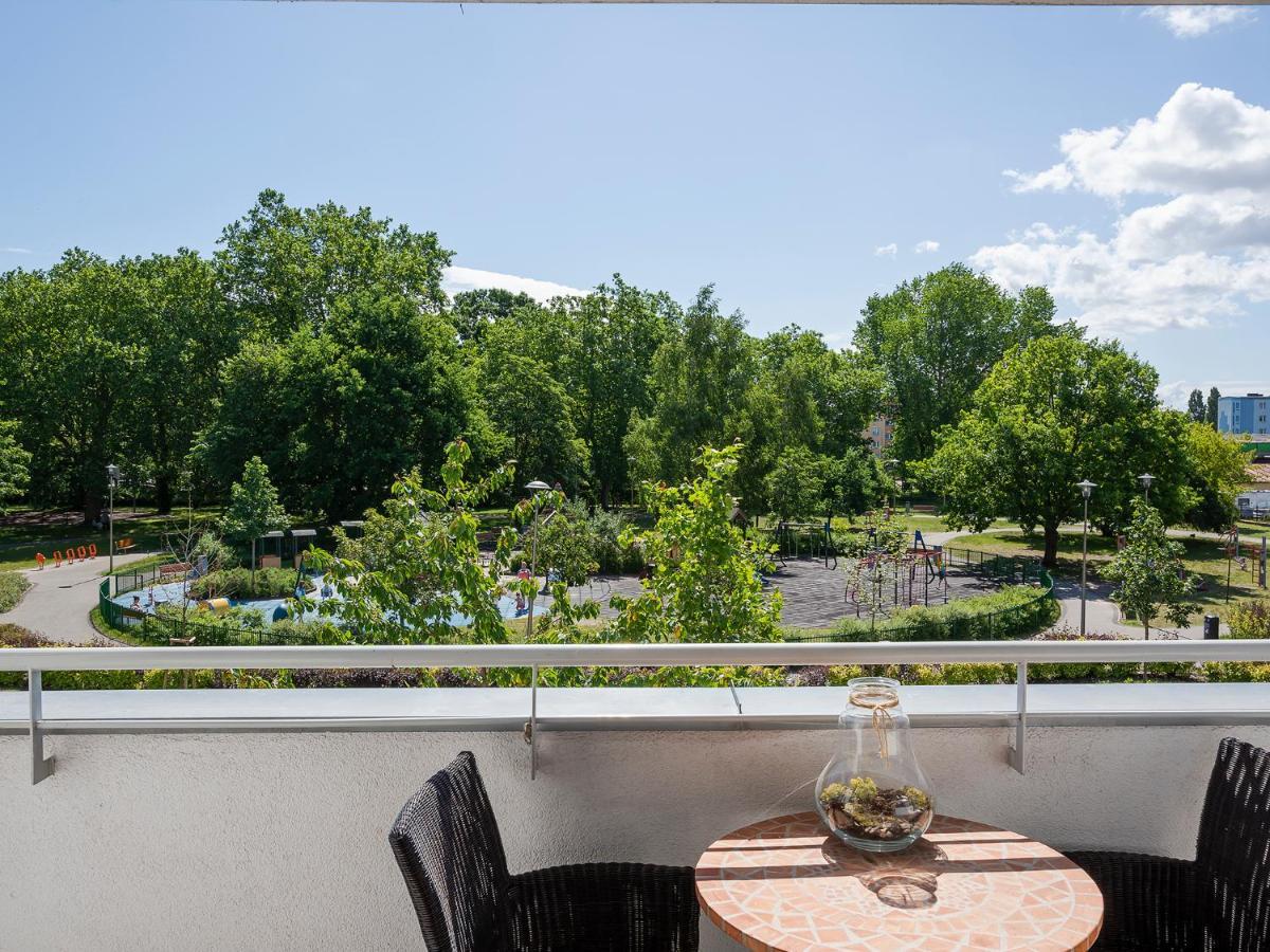 Vacationclub - Platan 4B Apartament 2 Свиноуйсьце Экстерьер фото